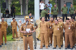 Apel Perdana Bupati Aceh Timur, Fokus Disiplin ASN dan Instruksikan Pencairan THR