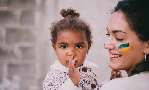 Mahkamah Konstitusi Italia Izinkan Para Lajang Adopsi Anak Asing