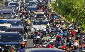 146,48 Juta Orang Diprediksi Mudik Lebaran 2025, Mobil Pribadi Jadi Pilihan Utama