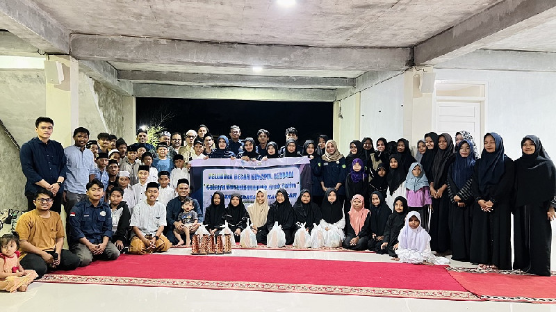 Himapol UIN Ar-Raniry Gelar Bukber dan Santunan Anak Yatim Yayasan Medrese Cahaya Aceh