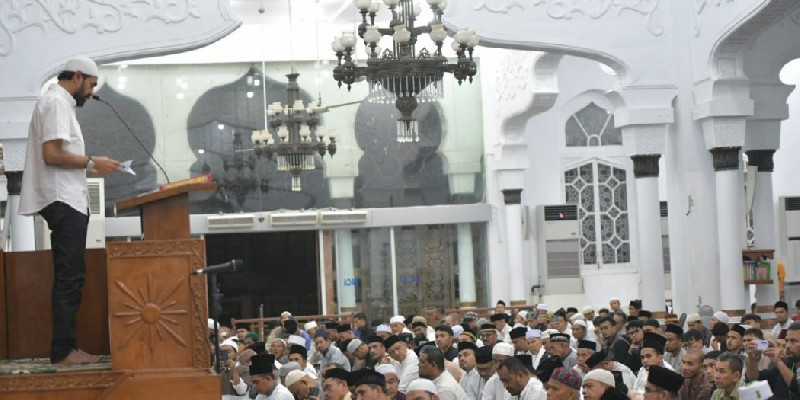 Malam Nuzulul Qur’an, Mualem Launching Ingub Pelaksanaan Shalat Fardhu Berjamaah