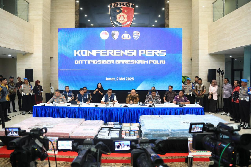 Jaringan Judi Online Bertaraf Internasional Dibongkar, Polisi Amankan Rp75 Miliar
