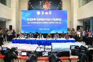 Jaringan Judi Online Bertaraf Internasional Dibongkar, Polisi Amankan Rp75 Miliar