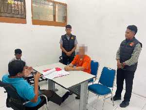 Polisi Serahkan Tersangka Pencurian dan Barang Bukti ke Kejari Aceh Selatan