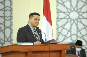 Dukung Penertiban Baliho Ilegal, Royes Ruslan: Banda Aceh Layak Adopsi Aturan Kota Medan