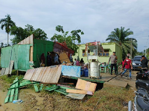Angin Puting Beliung Terjang Cot Girek, Lima Rumah dan Satu Balai Pengajian Rusak