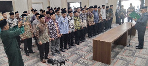 Kepala Kemenag Aceh Lantik 44 Pejabat Eselon IV