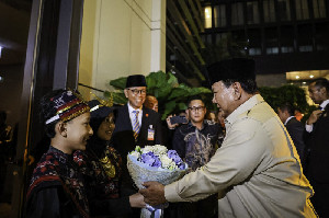 Kehangatan dan Antusiasme Diaspora Indonesia Iringi Kedatangan Presiden Prabowo di Bangkok