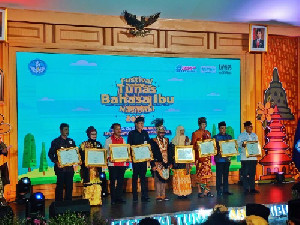 Pemkab Aceh Besar Terima Penghargaan Revitalisasi Bahasa Daerah Tingkat Nasional