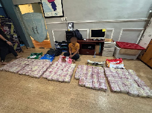 Bea Cukai dan Polri Gagalkan Penyelundupan 117 Bungkus Methamphetamine di Aceh