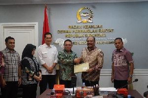 Plt. Sekda Aceh Temui Sekjen DPR RI, Dorong Revisi UUPA Masuk Prioritas Prolegnas