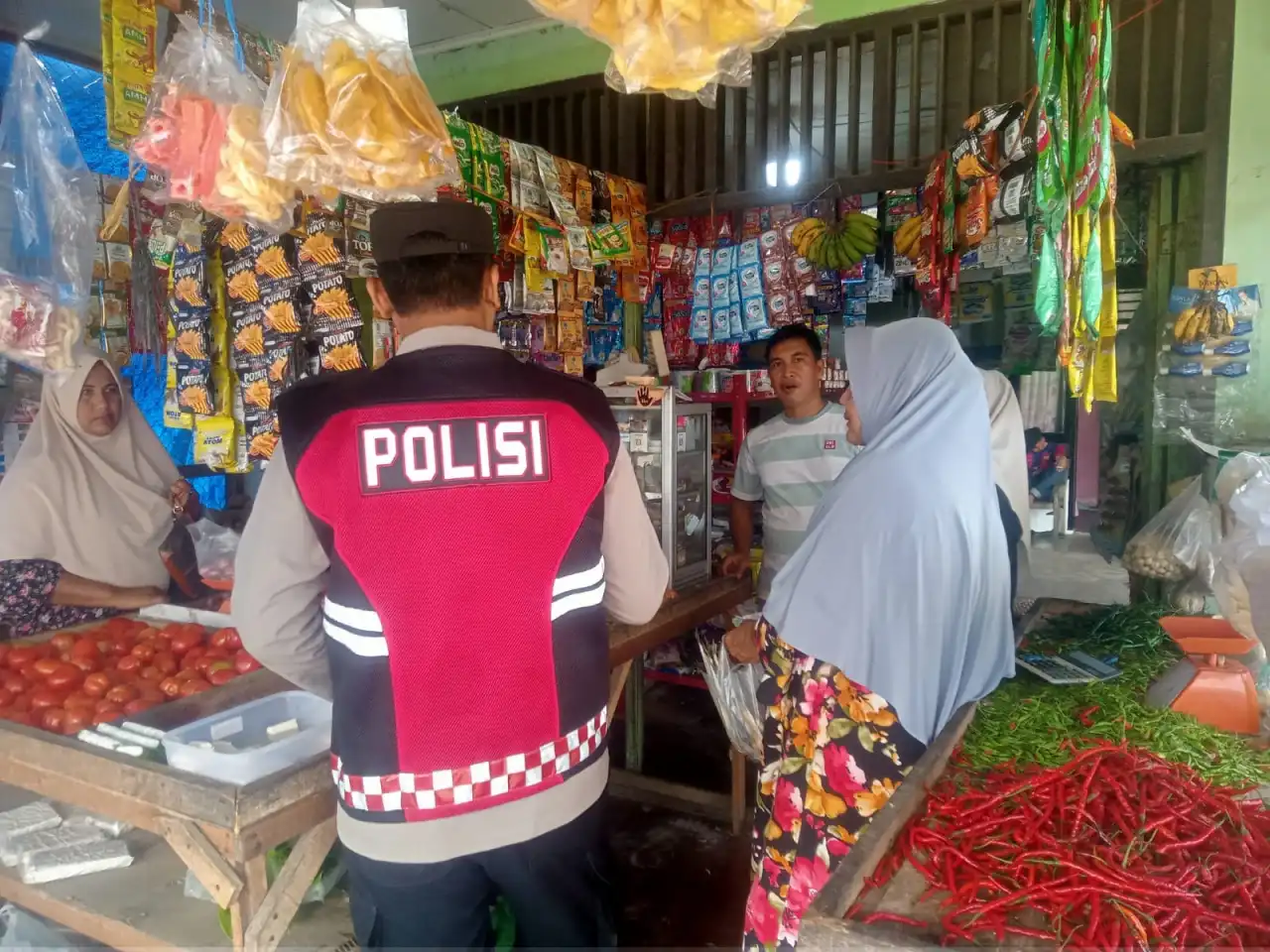 Polsek Meureubo Pastikan Harga dan Stok Bahan Pokok Stabil Jelang Iduladha