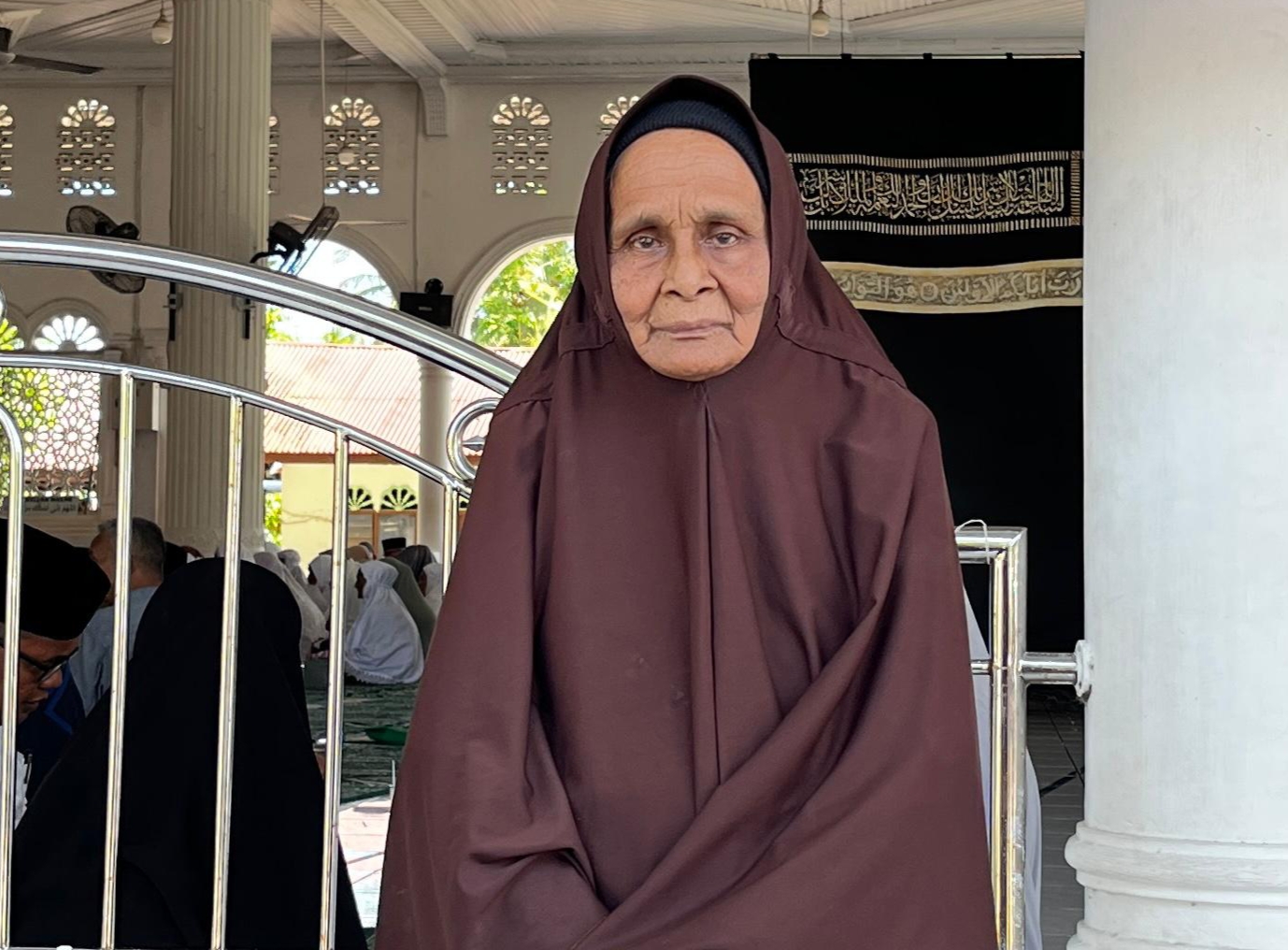 Nek Ti Usia 90 Tahun, Penjual Kue Asal Pidie Jaya Pergi Haji Tanpa Mahram