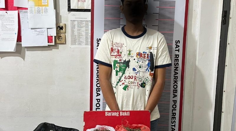 Satresnarkoba Polresta Banda Aceh Amankan 3,7 Kg Ganja dan Tersangka