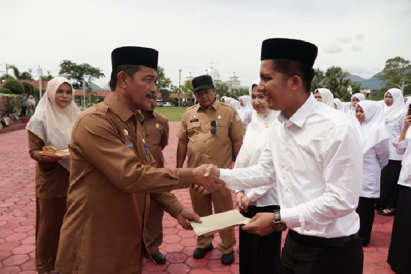 88 CPNS Aceh Besar Terima SK Pengangkatan