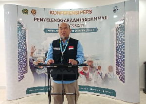 Pulang Ibadah Haji? Waspadai Demam, Batuk, dan Risiko COVID-19!