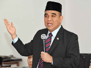 Ahmad Muzani: Jangan Bebani Presiden dengan Masalah Teknis Kementerian