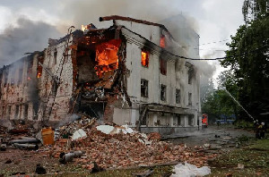 Rusia Tembak Jatuh 10 Pesawat Nirawak Ukraina yang Targetkan Moskow