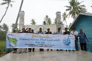 Tim Ekspedisi Dies Natalis Unimal Berkemah di Pulau Panjang Aceh Singkil