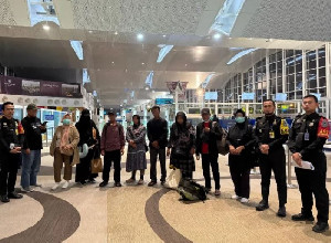 Imigrasi Tunda Keberangkatan 1.243 WNI Calon Haji Nonprosedural, Terbanyak di Bandara Soekarno-Hatta