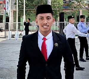 Sampah Berserakan di Pantai Hitam Blang Paseh, Ancaman di Tengah Pesona Alam