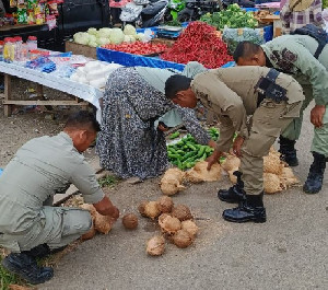 Satpol PP WH Aceh Besar Lakukan Pengawasan Rutin di Pasar Induk Lambaro