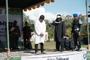 Dua Terpidana Maisir Dihukum 10 Kali Cambuk di Kota Jantho