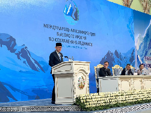 Puncak Carstenz Mencair, Indonesia Dorong Aksi Global untuk Pelestarian Gletser