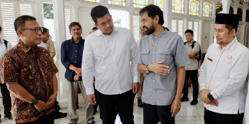 Gubernur Sumut dan Bupati Tapanuli Tengah Bertemu Mualem, Ada Apa?