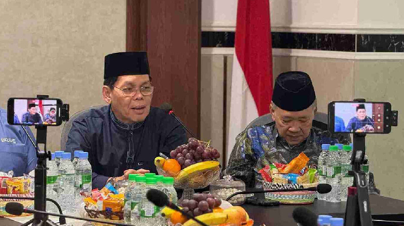 Sekjen MUI Ajak Jemaah Haji Bijak Bermedia Sosial, Kedepankan Tabayyun