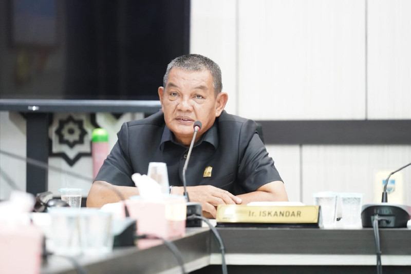Iskandar Tegas Menolak Figur Non-Kader Pimpin Golkar Aceh