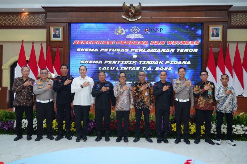 Sertifikasi Perdana Witness Skema Petugas Perlawanan Teror dan Skema Penyidik Tindak Pidana  Lantas