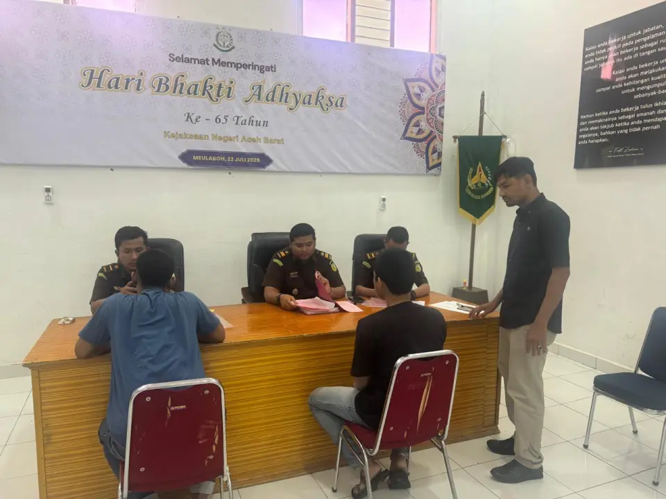 Satresnarkoba Polres Aceh Barat Serahkan Dua Tersangka Narkoba ke Kejaksaan