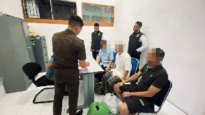 Berkas Lengkap, Tiga Tersangka Penipuan dan Penggelapan Diserahkan ke Kejari Aceh Selatan