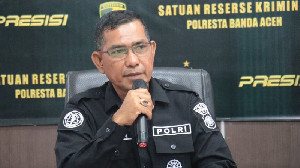 Banda Aceh Dilanda Angin Kencang, Polresta Imbau Warga Berhati-hati