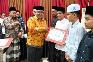 Tutup Seleksi MQK, Bupati Aceh Besar Bagikan Sejumlah Hadiah dan Penghargaan