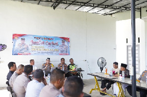 Jumat Curhat, Kapolres Pidie Ajak Warga Jaga Kamtibmas dan Tertib Lalu Lintas