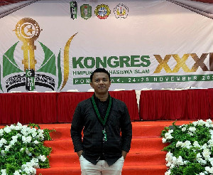 OJK di Persimpangan Jalan, Menyelamatkan Bank Aceh atau Merestui Kepentingan Politik