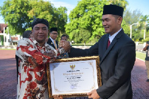 Pengesahan Koperasi Merah Putih Tercepat, Pemkab Nagan Raya Terima Penghargaan dari Pemerintah Aceh