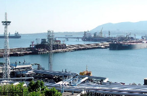 Sanksi Baru, Uni Eropa Targetkan Kapal Armada Minyak dan Bayangan Rusia