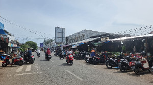 Warga Banda Aceh Keluhkan Tarif Parkir Tak Sesuai Qanun