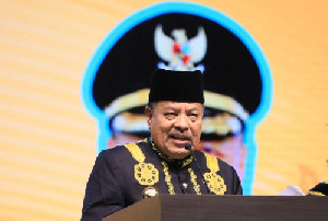 Bupati TRK Imbau Masyarakat Hadiri Pengobatan Massal dan Operasi Katarak Gratis