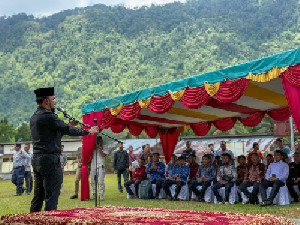 Terobos Pedalaman, Bupati Aceh Timur Serahkan Getek Penyeberangan di Simpang Jernih