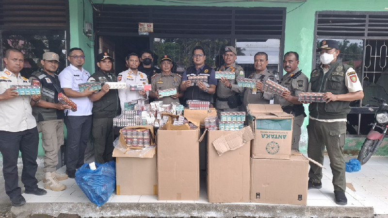 Bea Cukai dan Satpol PP Aceh Sita 96 Ribu Batang Rokok Ilegal