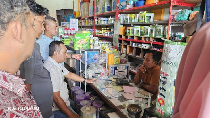 Respons Keluhan Petani, Pemkab Aceh Selatan Turun Langsung Awasi Harga Pupuk Bersubsidi