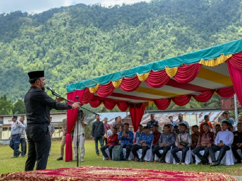 Terobos Pedalaman, Bupati Aceh Timur Serahkan Getek Penyeberangan di Simpang Jernih