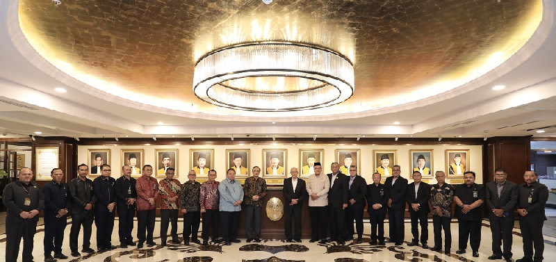 Wali Nanggroe Temui Ketua MA, Usulkan Pembentukan OPD Peradilan Syariat Islam di Aceh