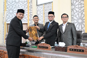Banggar DPRK Banda Aceh Laporkan KUA PPAS Perubahan, Belanja Daerah Bertambah Rp 19 Miliar