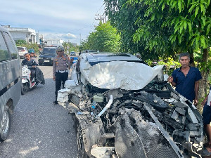 Kecelakaan Truk Fuso vs Honda CRV di Lhoksukon, Tidak Ada Korban Jiwa