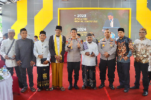 Brigjen Marzuki Ali Basyah Silaturahmi dengan Masyarakat Lingkungan Mapolda Aceh